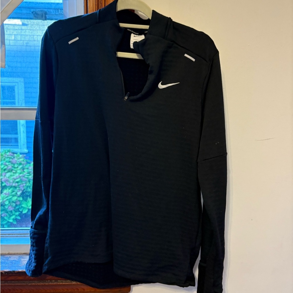 Men’s Nike pullover